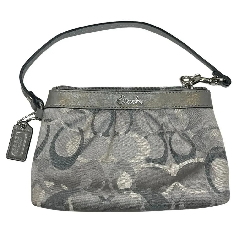 COACH WRISTLET BAG CANVAS LEATHER SIGNATURE GRAY PLEATED AESTHETIC‎ KAWAII